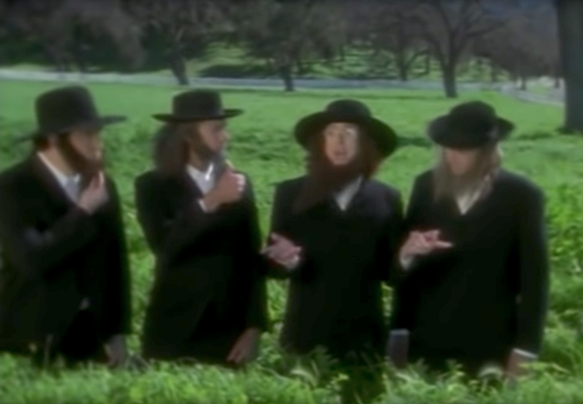 Amish Paradise (Official Parody of "Gangsta's Paradise") - Music